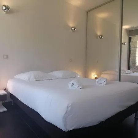 D Architecte Spinelli Prázdninový dům Oletta (Corsica)